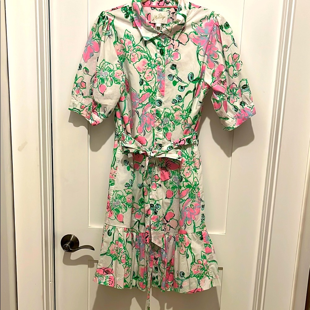 NWT Lilly Pulitzer 14 Sashria Dress. Oversized Orchid print on white background